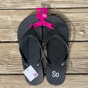 Black platform sandals